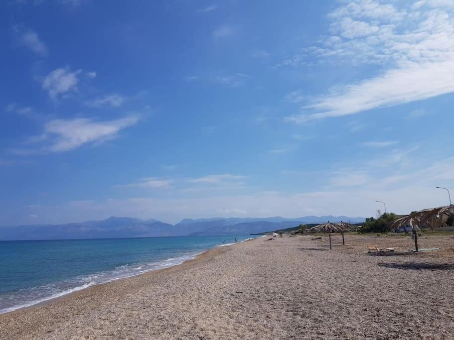 Villa Eleonas Strongyli  외부 사진