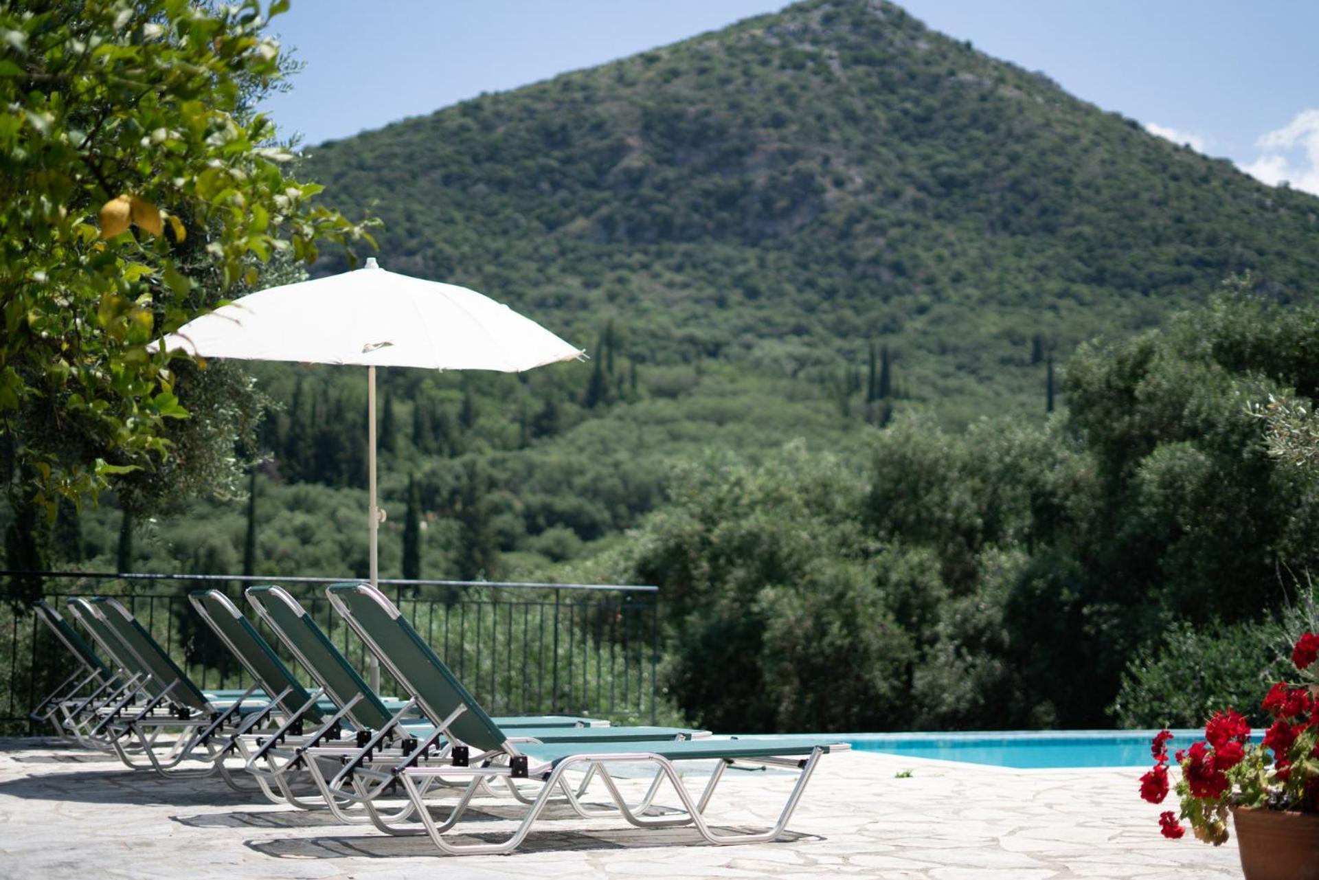 Villa Eleonas Strongyli  외부 사진