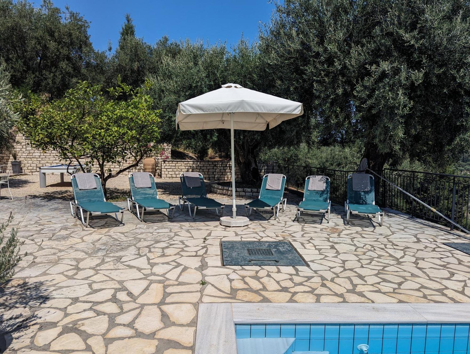 Villa Eleonas Strongyli  외부 사진