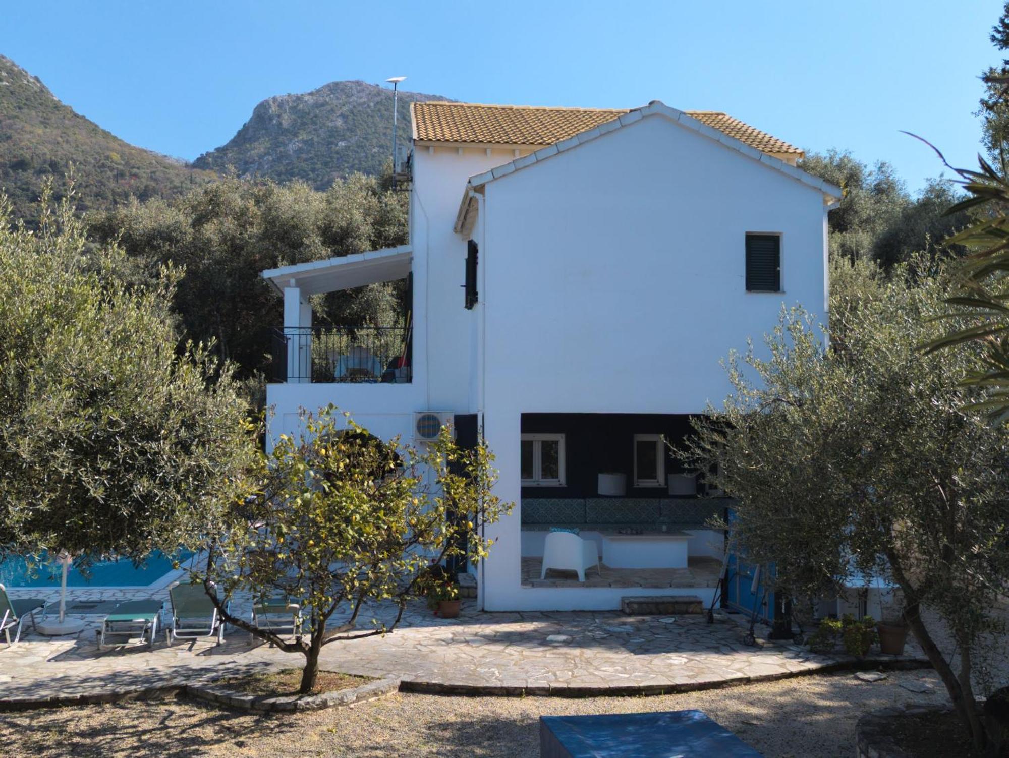 Villa Eleonas Strongyli  객실 사진